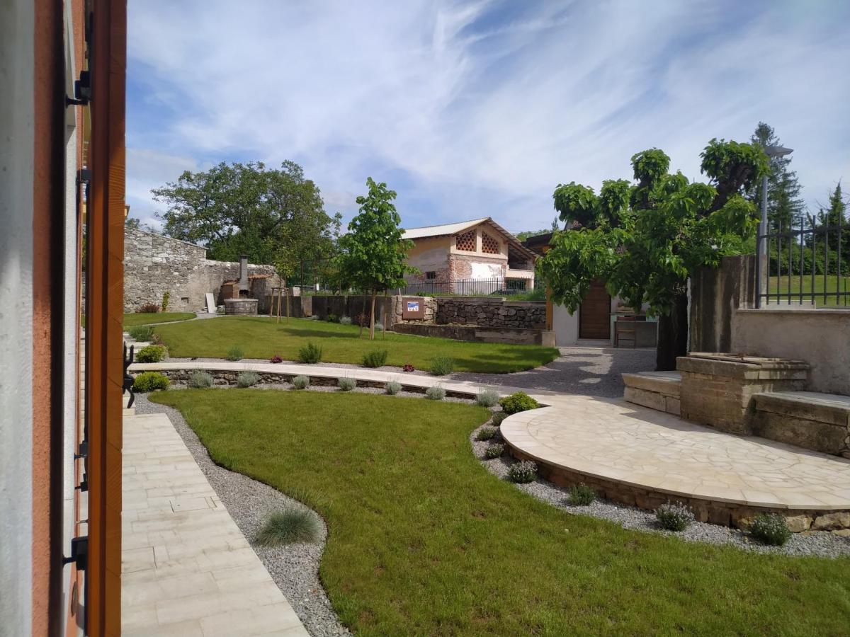ホテル Casa Lenka Malchina エクステリア 写真