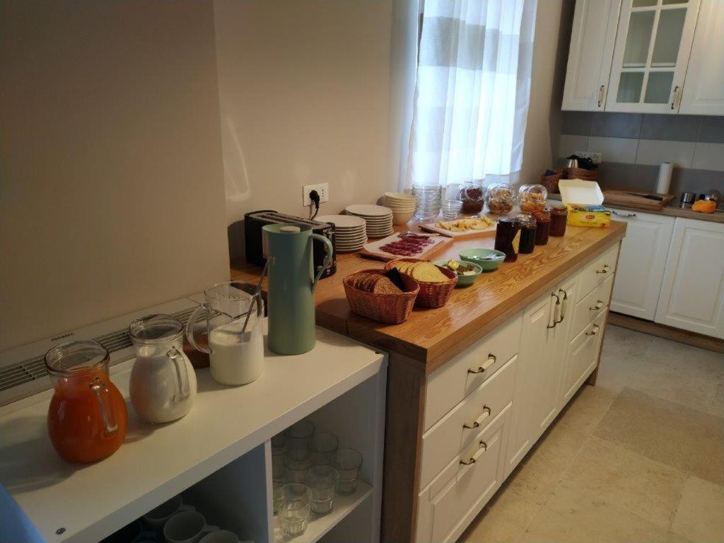 ホテル Casa Lenka Malchina エクステリア 写真