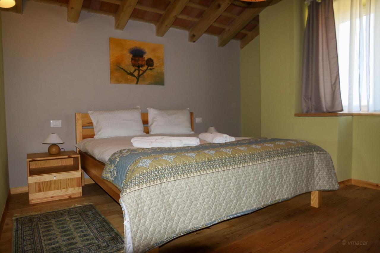 ホテル Casa Lenka Malchina エクステリア 写真